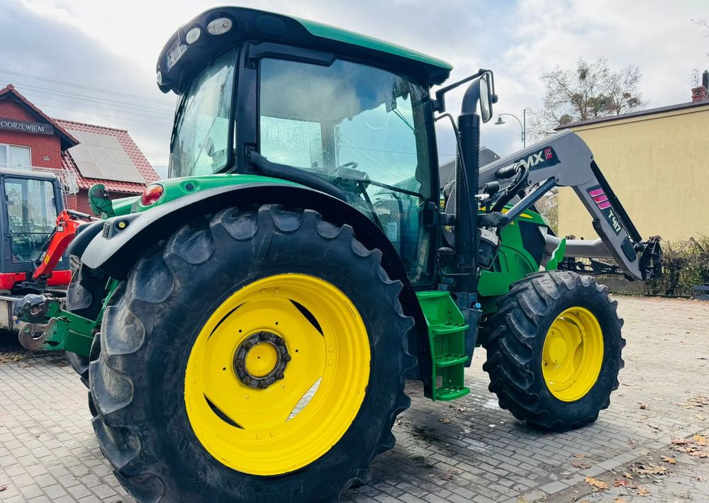 Trator John Deere 6125R: foto 15