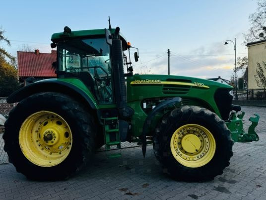 John Deere 7820 - Trator: foto 5 John Deere 7820 - Trator: foto 5