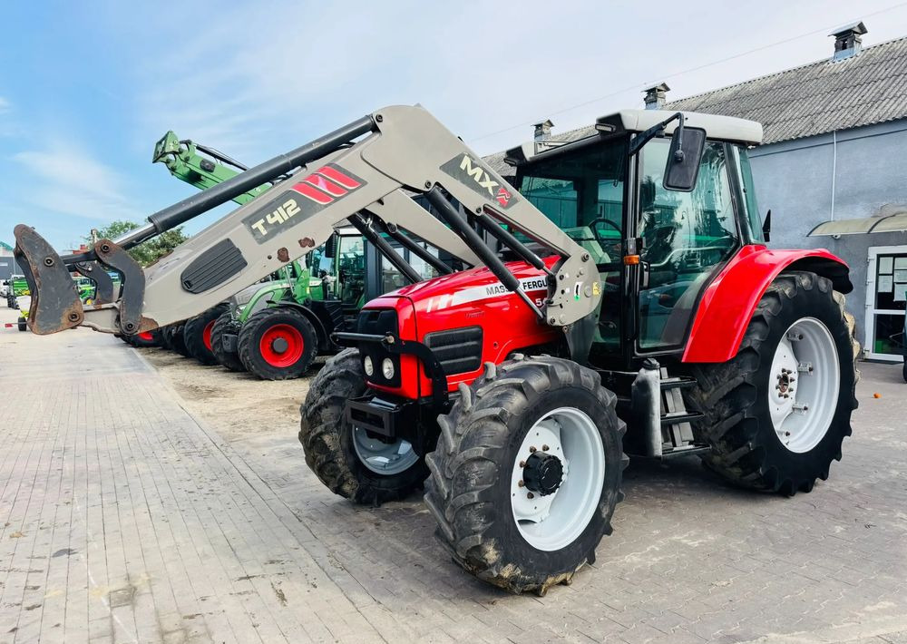 Massey Ferguson 5460 - Trator: foto 1 Massey Ferguson 5460 - Trator: foto 1