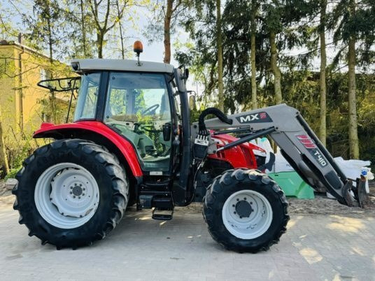 Massey Ferguson 5608 DYNA-4 - Trator: foto 5 Massey Ferguson 5608 DYNA-4 - Trator: foto 5