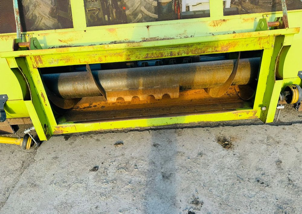 Metal-Technik - Plataforma para colher girassol: foto 2 Metal-Technik - Plataforma para colher girassol: foto 2