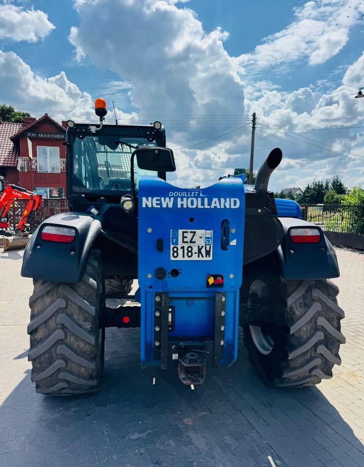 New Holland L7.42 - Empilhador telescópico: foto 3 New Holland L7.42 - Empilhador telescópico: foto 3