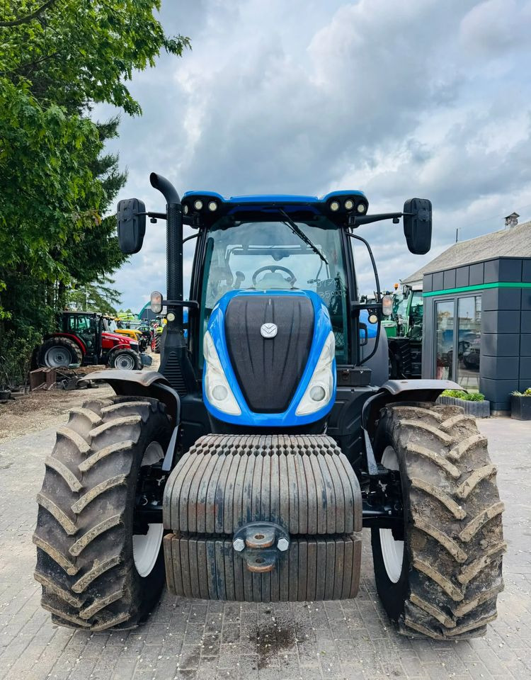 New Holland T6.175 AUTOCOMMAND - Trator: foto 4 New Holland T6.175 AUTOCOMMAND - Trator: foto 4