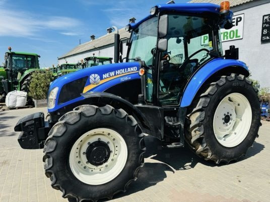 New Holland TD5.95 - Trator: foto 1 New Holland TD5.95 - Trator: foto 1