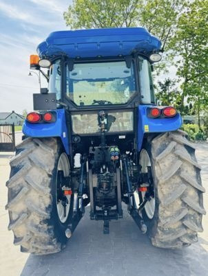 New Holland TD5.95 - Trator: foto 4 New Holland TD5.95 - Trator: foto 4