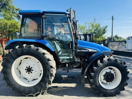 New Holland TL90 - Trator: foto 3 New Holland TL90 - Trator: foto 3