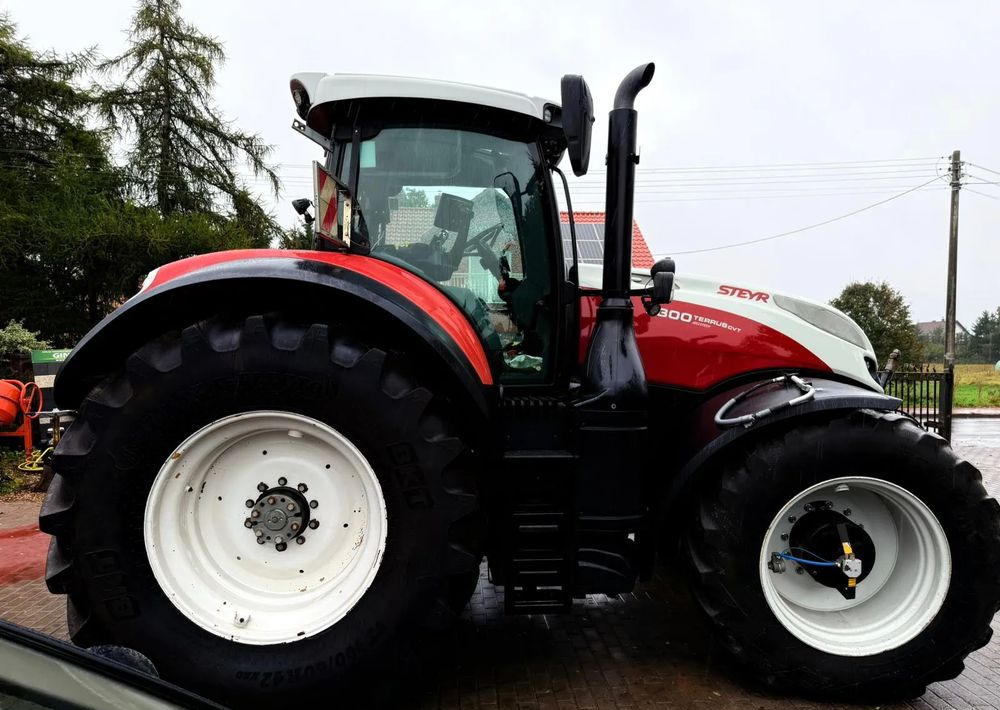 Steyer 6300 TERRUS CVT - Trator: foto 4 Steyer 6300 TERRUS CVT - Trator: foto 4