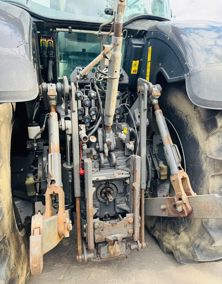 Trator Valtra S233: foto 11