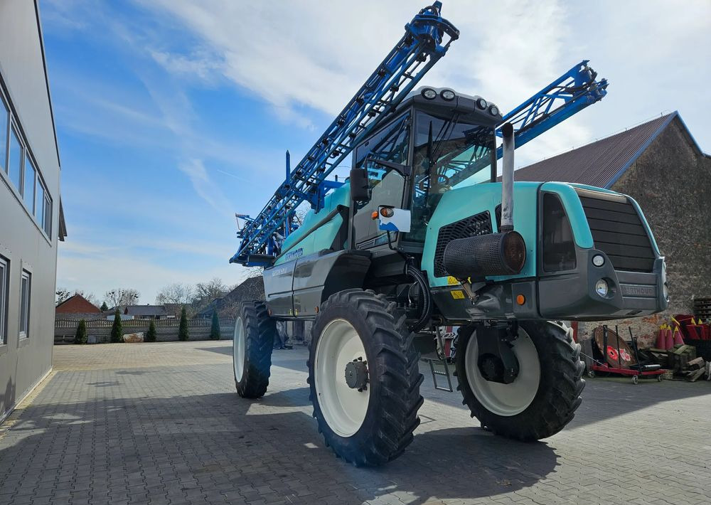 Berthoud Raptor 4200 D.P. TRONIC - Pulverizador agricola: foto 2 Berthoud Raptor 4200 D.P. TRONIC - Pulverizador agricola: foto 2