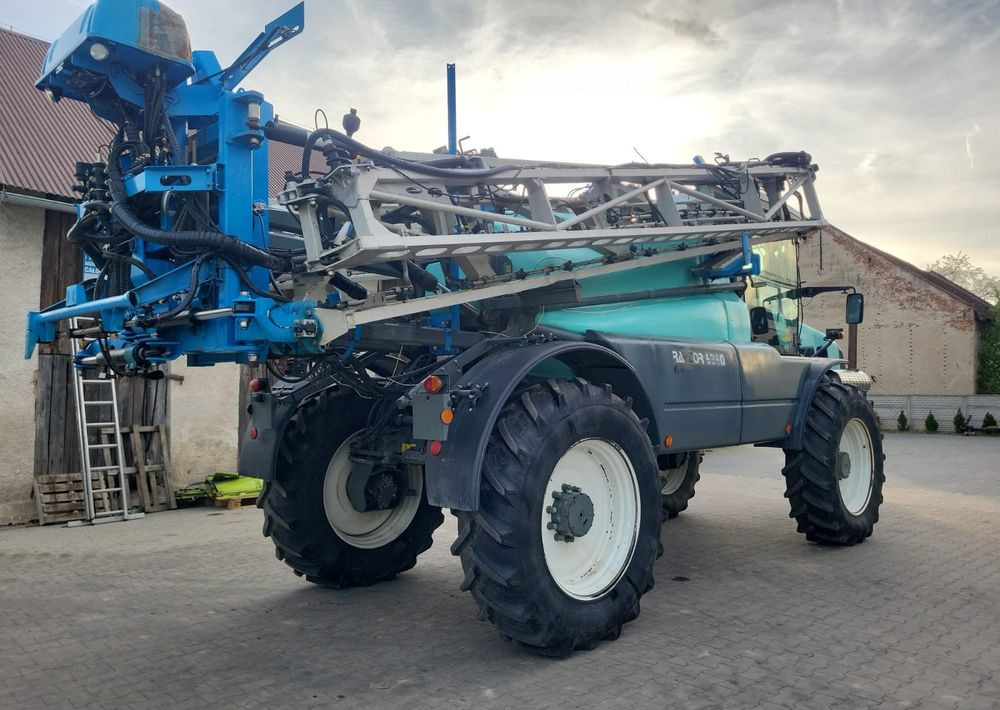 Berthoud Raptor 4240 - Pulverizador agricola: foto 4 Berthoud Raptor 4240 - Pulverizador agricola: foto 4