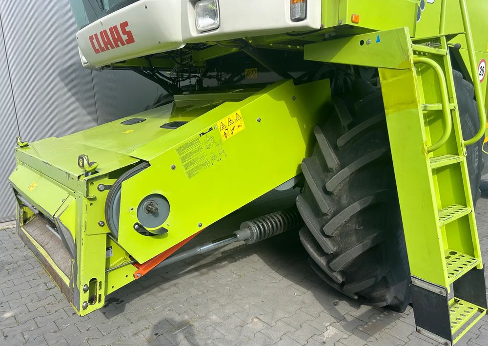 Claas Mega 360 - Ceifeira debulhadora: foto 3 Claas Mega 360 - Ceifeira debulhadora: foto 3
