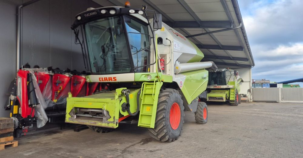 Claas Tucano 320 - Máquina de outro: foto 1 Claas Tucano 320 - Máquina de outro: foto 1