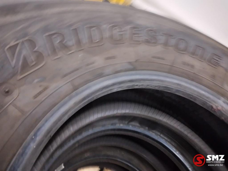 Bridgestone Occ vrachtwagenband Bridgestone Duravis 315/80R22. - Pneu de Caminhão: foto 2 Bridgestone Occ vrachtwagenband Bridgestone Duravis 315/80R22. - Pneu de Caminhão: foto 2