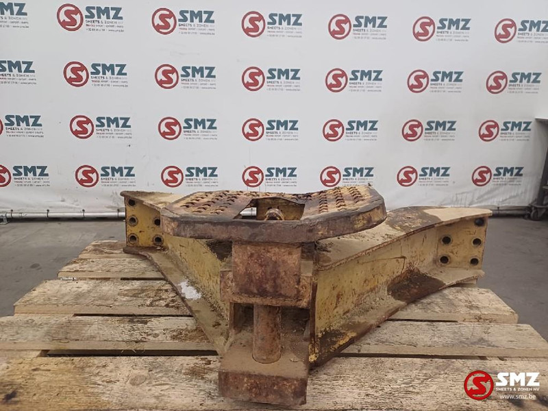 Caterpillar Occ trekhaak D6M Caterpillar - Quinta-roda: foto 1 Caterpillar Occ trekhaak D6M Caterpillar - Quinta-roda: foto 1