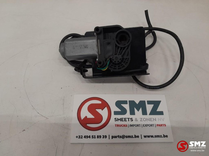 Caterpillar Windshield wiper motor caterpillar - Limpador de pára-brisa de Equipamento de movimentação: foto 1 Caterpillar Windshield wiper motor caterpillar - Limpador de pára-brisa de Equipamento de movimentação: foto 1