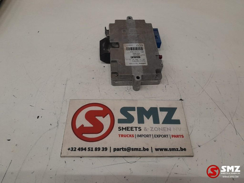 DAF Occ ECU telefooninterface regeleenheid DAF - Centralina electrónica de Caminhão: foto 4 DAF Occ ECU telefooninterface regeleenheid DAF - Centralina electrónica de Caminhão: foto 4