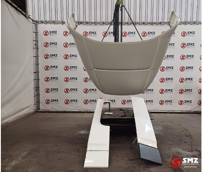 DAF Occ cabinespoilerset DAF - Aerodinâmica/ Aerofólio de Caminhão: foto 1 DAF Occ cabinespoilerset DAF - Aerodinâmica/ Aerofólio de Caminhão: foto 1