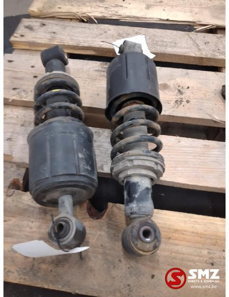 DAF Occ set cabineschokdempers DAF - Suspensão da cabina de Caminhão: foto 2 DAF Occ set cabineschokdempers DAF - Suspensão da cabina de Caminhão: foto 2