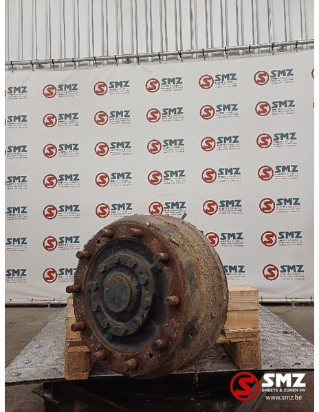 Deutz Occ vooras + differentiëel 170D21 Deutz - Direcção de Caminhão: foto 4 Deutz Occ vooras + differentiëel 170D21 Deutz - Direcção de Caminhão: foto 4