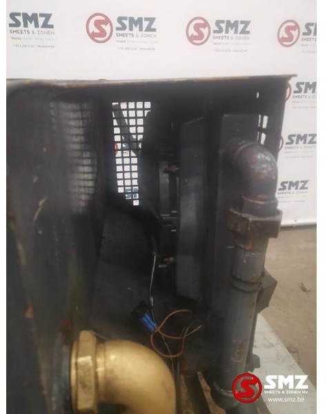 Diversen Occ Hydraulische tank met ventilator - Tanque hidráulico de Caminhão: foto 2 Diversen Occ Hydraulische tank met ventilator - Tanque hidráulico de Caminhão: foto 2