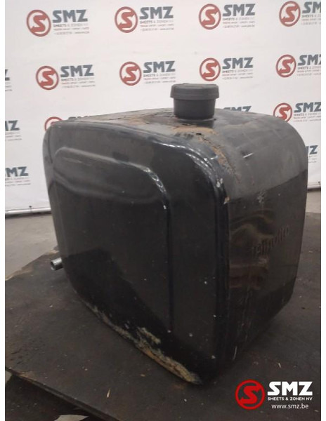 Diversen Occ hydraulische tank 150L 67cmx37cmx63cm - Tanque hidráulico de Caminhão: foto 2 Diversen Occ hydraulische tank 150L 67cmx37cmx63cm - Tanque hidráulico de Caminhão: foto 2