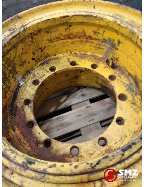 Firestone Occ bulldozerband Firestone 23.5-25 - Pneu de Caminhão: foto 3 Firestone Occ bulldozerband Firestone 23.5-25 - Pneu de Caminhão: foto 3