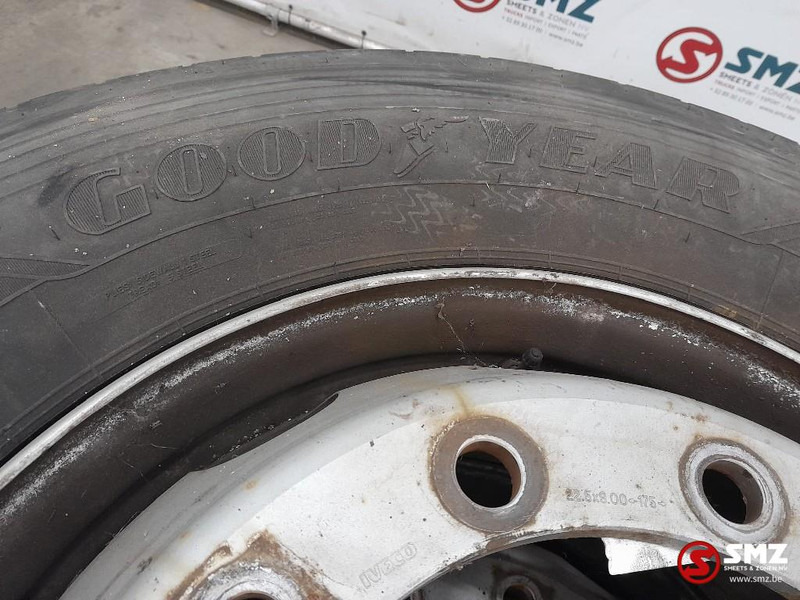 Goodyear Occ vrachtwagenband Goodyear 315/70R22.5 156/150L - Pneu de Caminhão: foto 2 Goodyear Occ vrachtwagenband Goodyear 315/70R22.5 156/150L - Pneu de Caminhão: foto 2