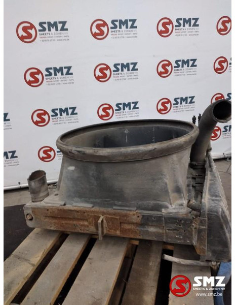 Hyster Occ radiator Hyster heftruck 5T - Radiador de Caminhão: foto 4 Hyster Occ radiator Hyster heftruck 5T - Radiador de Caminhão: foto 4