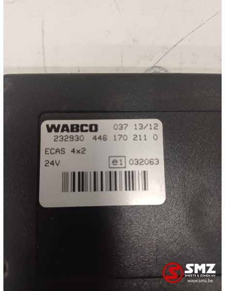 Iveco Occ ECU ECAS 4x2 regeleenheid Iveco - Centralina electrónica de Caminhão: foto 4 Iveco Occ ECU ECAS 4x2 regeleenheid Iveco - Centralina electrónica de Caminhão: foto 4