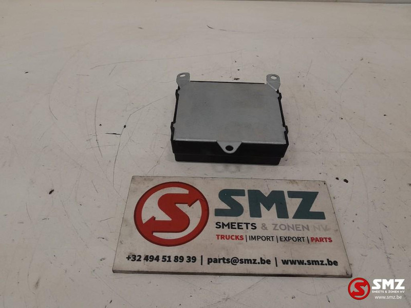 Iveco Occ ECU ECAS 4x2 regeleenheid Iveco - Centralina electrónica de Caminhão: foto 4 Iveco Occ ECU ECAS 4x2 regeleenheid Iveco - Centralina electrónica de Caminhão: foto 4