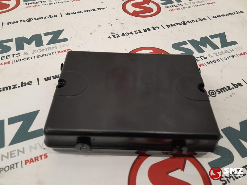 Iveco Occ ECU EM-L regeleenheid Iveco - Centralina electrónica de Caminhão: foto 2 Iveco Occ ECU EM-L regeleenheid Iveco - Centralina electrónica de Caminhão: foto 2