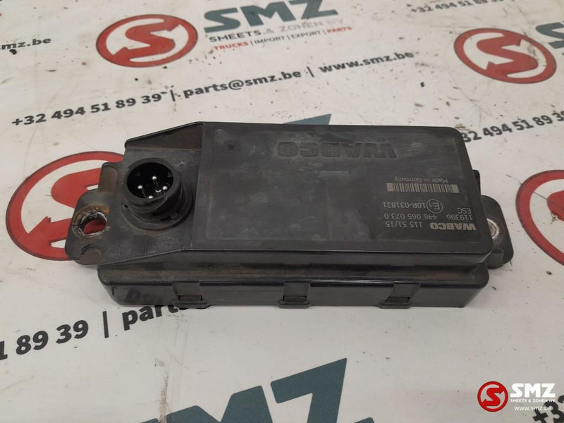 Iveco Occ ECU ESC regeleenheid Iveco - Centralina electrónica de Caminhão: foto 2 Iveco Occ ECU ESC regeleenheid Iveco - Centralina electrónica de Caminhão: foto 2