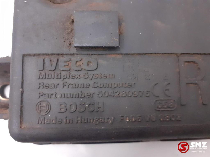 Iveco Occ ECU rear frame regeleenheid Iveco - Centralina electrónica de Caminhão: foto 3 Iveco Occ ECU rear frame regeleenheid Iveco - Centralina electrónica de Caminhão: foto 3