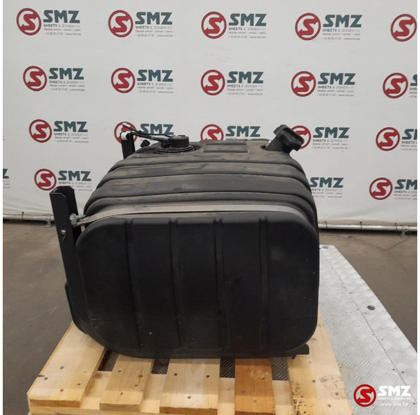 Iveco Occ brandstoftank 200L + brandstofniveausensor + s - Tanque de combustível de Caminhão: foto 4 Iveco Occ brandstoftank 200L + brandstofniveausensor + s - Tanque de combustível de Caminhão: foto 4