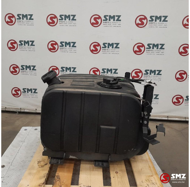 Iveco Occ brandstoftank 200L + brandstofniveausensor + s - Tanque de combustível de Caminhão: foto 2 Iveco Occ brandstoftank 200L + brandstofniveausensor + s - Tanque de combustível de Caminhão: foto 2