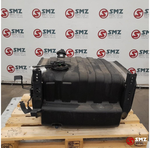 Iveco Occ brandstoftank 200L + brandstofniveausensor + s - Tanque de combustível de Caminhão: foto 3 Iveco Occ brandstoftank 200L + brandstofniveausensor + s - Tanque de combustível de Caminhão: foto 3