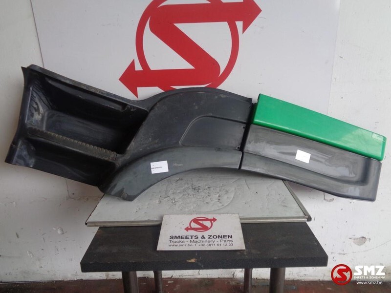 Iveco Occ opstapbak met zijstuk links - Estribo de Caminhão: foto 1 Iveco Occ opstapbak met zijstuk links - Estribo de Caminhão: foto 1