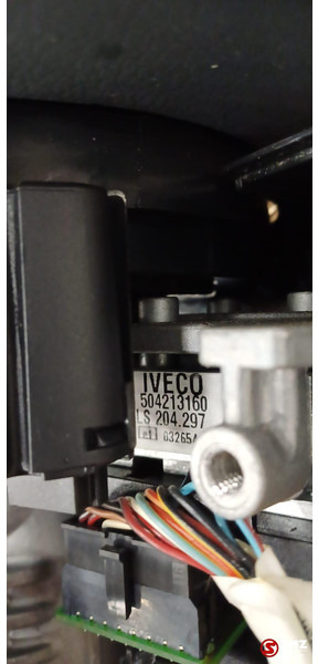 Iveco Occ stuurwiel + stuurkolom + stuurkolomschakelaars - Direcção de Caminhão: foto 5 Iveco Occ stuurwiel + stuurkolom + stuurkolomschakelaars - Direcção de Caminhão: foto 5