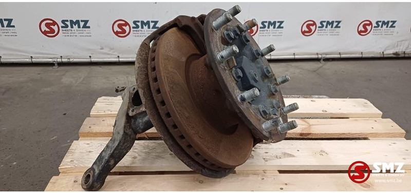 Iveco Occ wielnaaf + remklauw links meeloopas Iveco - Direcção de Caminhão: foto 3 Iveco Occ wielnaaf + remklauw links meeloopas Iveco - Direcção de Caminhão: foto 3