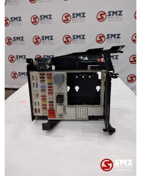 MAN Occ Zekeringskast MAN TGX 81254446074 - Fusível de Caminhão: foto 1 MAN Occ Zekeringskast MAN TGX 81254446074 - Fusível de Caminhão: foto 1