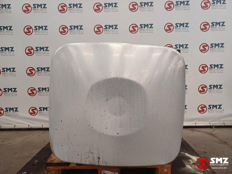 MAN Occ brandstoftank met steunen 600L MAN - Tanque de combustível de Caminhão: foto 3 MAN Occ brandstoftank met steunen 600L MAN - Tanque de combustível de Caminhão: foto 3