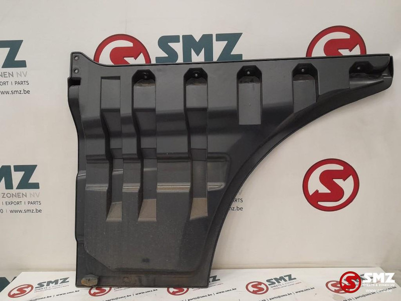 MAN Occ deurverlenging rechts MAN - Porta e peças de Caminhão: foto 2 MAN Occ deurverlenging rechts MAN - Porta e peças de Caminhão: foto 2