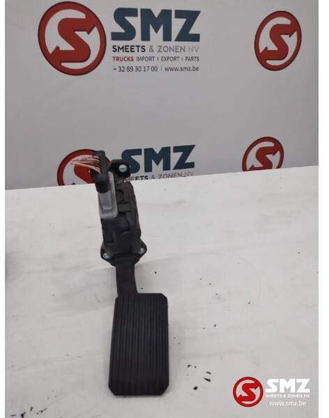 MAN Occ gaspedaal + sensor MAN 81259706103 - Pedal de Caminhão: foto 2 MAN Occ gaspedaal + sensor MAN 81259706103 - Pedal de Caminhão: foto 2