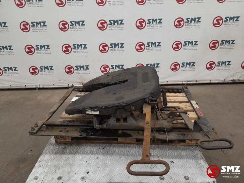 MAN Occ koppelschotel MAN - Quinta-roda de Caminhão: foto 3 MAN Occ koppelschotel MAN - Quinta-roda de Caminhão: foto 3