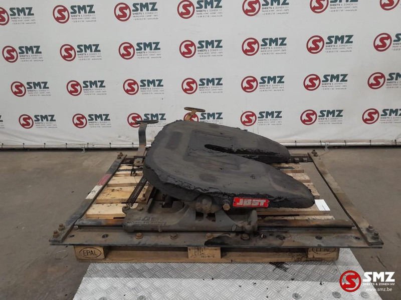 MAN Occ koppelschotel MAN - Quinta-roda de Caminhão: foto 4 MAN Occ koppelschotel MAN - Quinta-roda de Caminhão: foto 4