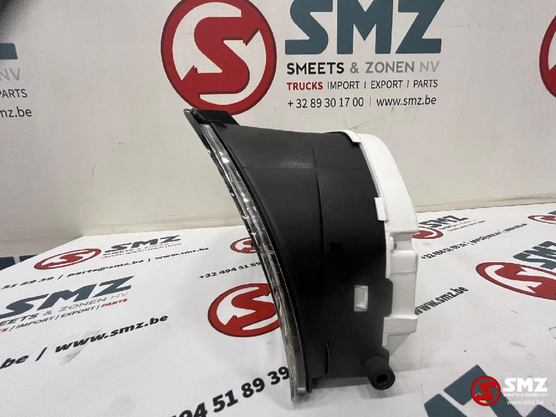 Mercedes-Benz Instrumentenpaneel mercedes vito a0005428401 - Painel de instrumentos de Automóvel: foto 5 Mercedes-Benz Instrumentenpaneel mercedes vito a0005428401 - Painel de instrumentos de Automóvel: foto 5