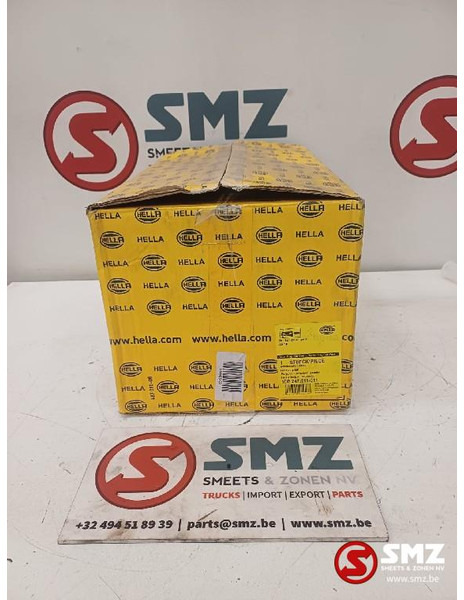 Mercedes-Benz Koplamp links mercedes - Farol dianteira de Caminhão: foto 5 Mercedes-Benz Koplamp links mercedes - Farol dianteira de Caminhão: foto 5