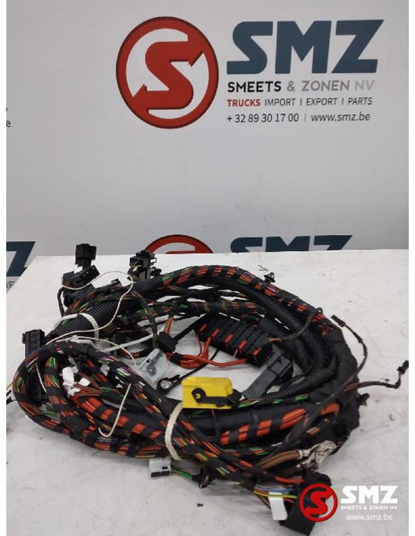 Mercedes-Benz Linkervoordeurkabelboom mercedes sprinter w906 - Cables/ Wire harness de Caminhão: foto 1 Mercedes-Benz Linkervoordeurkabelboom mercedes sprinter w906 - Cables/ Wire harness de Caminhão: foto 1