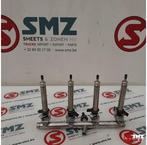 Mercedes-Benz Occ brandstofinjectiespruitsuk + 4 verstuivers AMG - Fornecimento de combustível de Automóvel: foto 1 Mercedes-Benz Occ brandstofinjectiespruitsuk + 4 verstuivers AMG - Fornecimento de combustível de Automóvel: foto 1