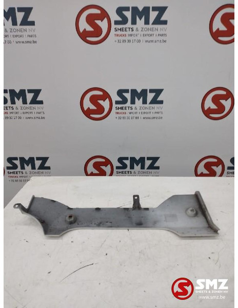 Mercedes-Benz Occ bumperafdekplaat Mercedes Actros MP4 A96088569 - Para-choque de Caminhão: foto 2 Mercedes-Benz Occ bumperafdekplaat Mercedes Actros MP4 A96088569 - Para-choque de Caminhão: foto 2